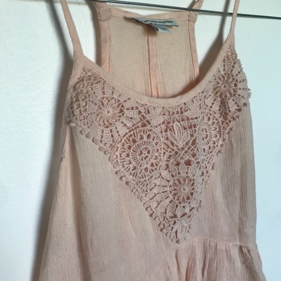CUTE American Eagle Pink Crochet Tank Top Medium - Picture 2 of 6